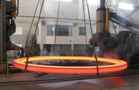 Anneaux chauds d'acier de forge d'AISI4140 SAE1045 fraisant la surface pour la tour de vent